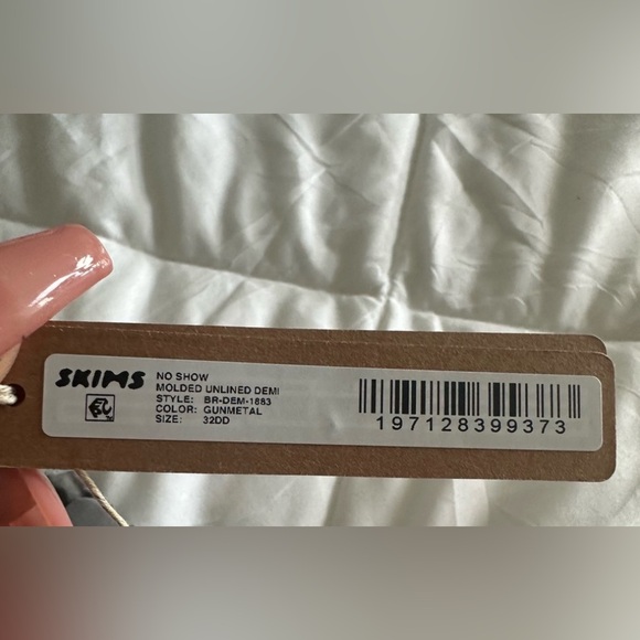 SKIMS GRAY GUN METAL Sheer Bra NWT - Picture 4 of 16